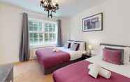 Others 2 Stunning 2-bed Apartment in Grays