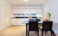 อื่นๆ 2 Zen By The Water Apartment London