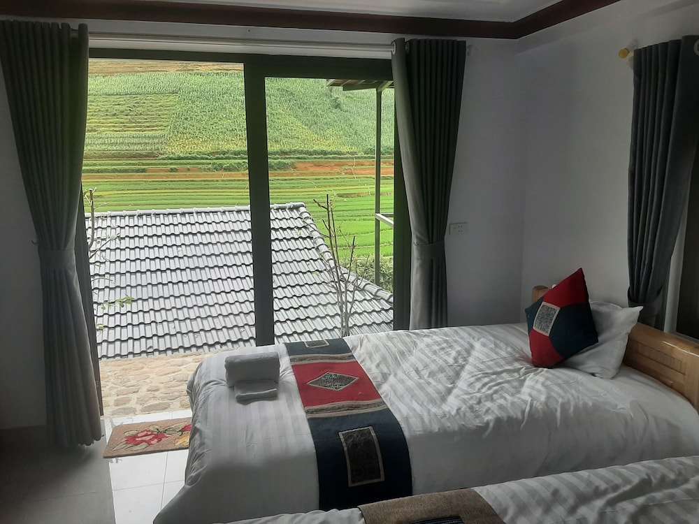 Dong Suoi H'Mong Homestay - Khách sạn Yên Bái