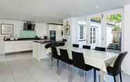 Lainnya 2 Keat s Country Apartment London