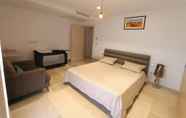 อื่นๆ 2 Luxurious 2-bed Apartment in Sidi Daoud, Marsa