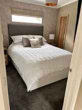 Lainnya 4 Luxurious 2-bed Lodge in St Helens, Ryde