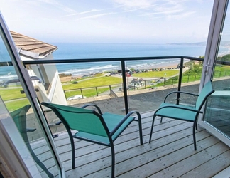 Others 2 Clifton Court Apt 23 With Seaviews Heated Pool