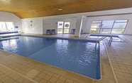 Others 5 Clifton Court Apt 23 With Seaviews Heated Pool