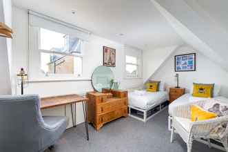 Lain-lain 4 Delightful Family Home With Garden in Balham by Underthedoormat