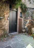 Primary image Woo-16 Woodseer Luxurious Town House With Garden Near Brick Lane