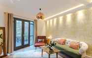 Others 5 Neon Melody - Playful 2 Bedroom by London Bridge