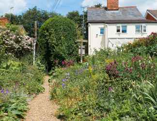 Lainnya 2 Romney a Cosy Victorian Cottage in a Picturesque Suffolk Village