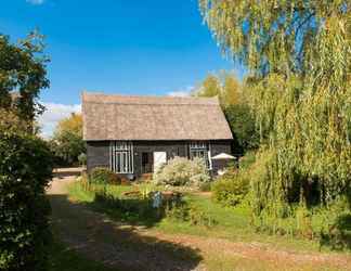 Others 2 Deepwell Granary is a Lovely Thatched Barn With Attached Meadow Woodland