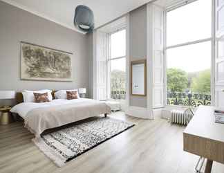 อื่นๆ 2 Grand Bright Apartment in Historic Edinburgh