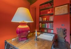 Others 2 La Corte Degli Artisti