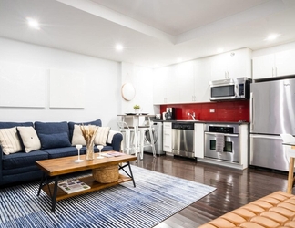 อื่นๆ 2 809-3b Studio With a Balcony by Columbus Circle