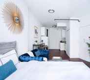 Others 3 83-2fe UES Central Park Newly Furnished Studio