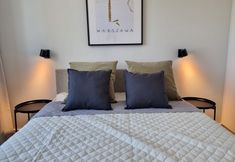 Others 2 Great City Center Apartment by Renters