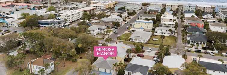 อื่นๆ Mimosa Manor