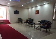 其他 3 Alasraf Suit