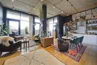 Others Fabulous East London Flat With Rooftop Pool by Underthedoormat