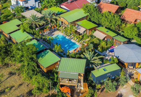 Lain-lain Cirali Hestia Lodge