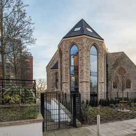 Primary image 1 Kew Bridge by Viridian Apartments, Khách sạn International Molybdenum Association (IMOA)