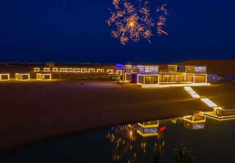 Khác Shaliwa Desert Stargazing Hotel