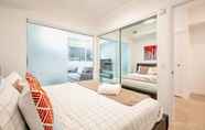 Lainnya 2 Modern 2BR Condo - King Bed - Heart Of Downtown