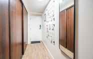 Lain-lain 6 Modern 2BR Apartment - Near Trinity Bellwoods Park