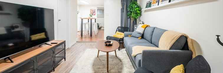 Others Modern 2BR Apartment - Near Trinity Bellwoods Park