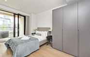 Lain-lain 5 Deluxe one Bedroom Apartment in Canary Wharf