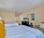 Others 2 Near Disney - 1BR Suite - 2x Queens Pool Arcade