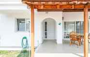 Lainnya 4 Seafront Duplex Villa With Garden in Ayvalik