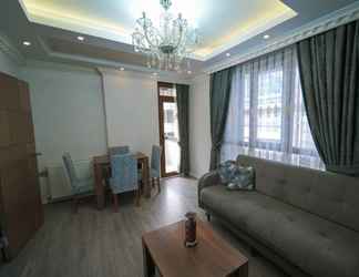 อื่นๆ 2 Bayrampasa Daire 1 1-B Suite Apt in the Heart of Istanbul