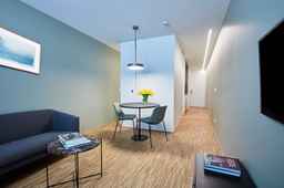 Residence du Lys, USD 230.71