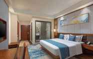 Others 6 Days Hotel by Wyndham Dali High-speed Railway Station