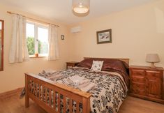 Others 3 Watermead Lodge