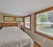 Others 4 Peaceful Cabin Nestled On Atv & Snowmobile Trails 3 Bedroom Cabin by Redawning