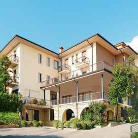 Primary image 1 Residence Panorama, Isola Rizza Apartments