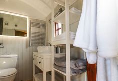 Lain-lain 7 Puddle Duck Shepherds Hut