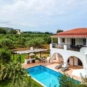 Primary image1庫爾納斯-可容納8人-停車場-花園-泳池-寵物友好,哈尼亞地區單位飯店