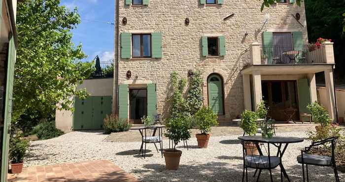 Others Villa Verdicchio - B&B for winelovers