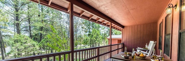 Lainnya Peaceful Pines