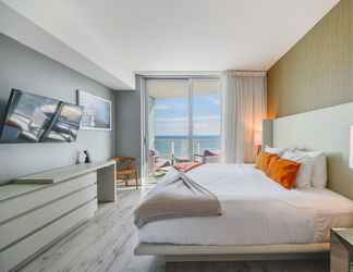 อื่นๆ 2 Fantastic 2BR Condo at Hyde Beach