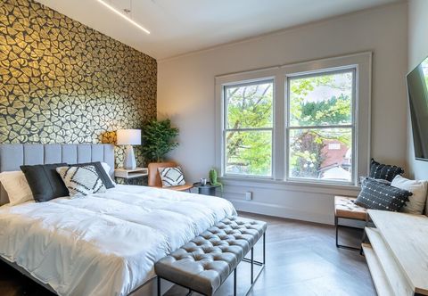 Others The 505 Eugene