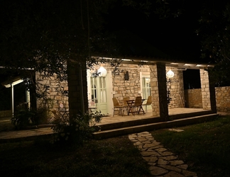 Lainnya 2 Villa Reggina by Konnect, 1.5km from Gaios