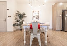 Others 7 King Beds Suite 307NC