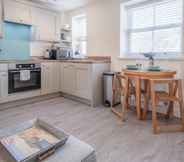 Others 2 Myrtle - 1 Bedroom Apartment - Saundersfoot