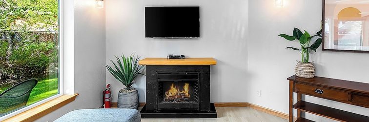 อื่นๆ Dasha's Snowboard Track - Icicle Village