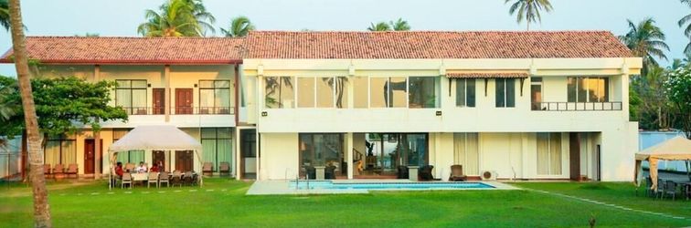 Lainnya KAY JAY BEACH FRONT