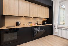 Lain-lain 7 Atmospheric Jagielly by Renters