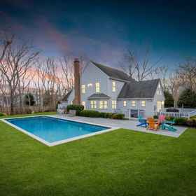 Room13BR w Pool and Hot Tub Birchwood by Rovetravel,美好家园博物馆飯店