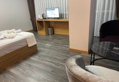 기타 7 Waves Hotel